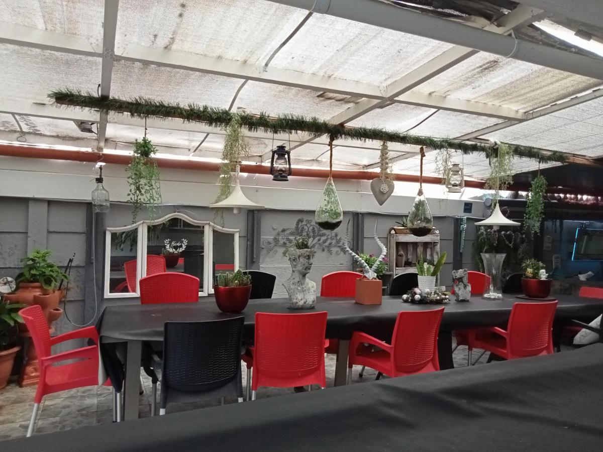 Mitchell'S Guesthouse Parow Kültér fotó