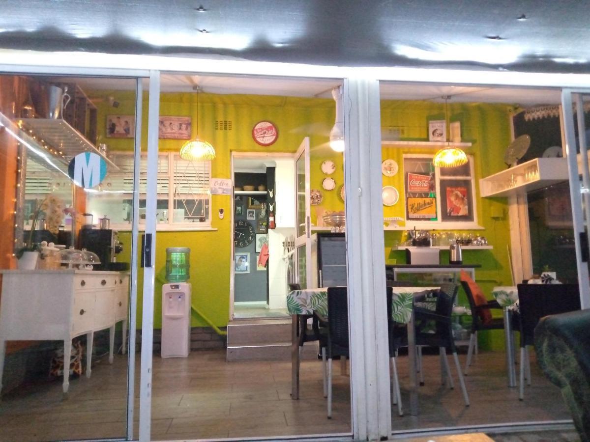 Mitchell'S Guesthouse Parow Kültér fotó