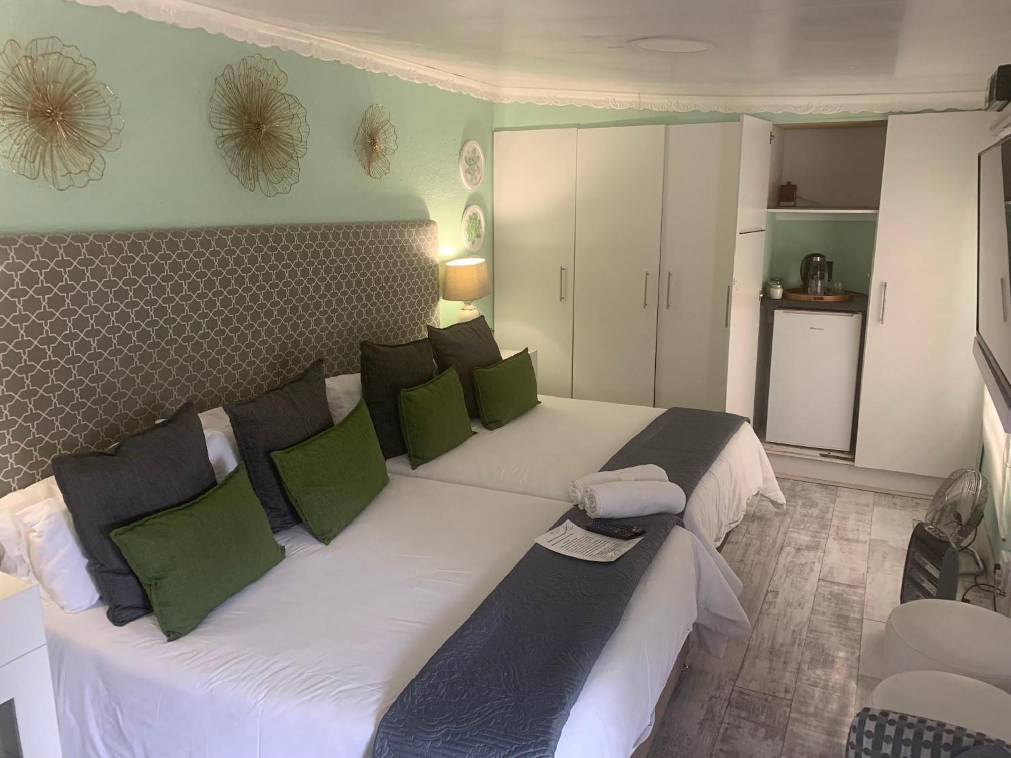 Mitchell'S Guesthouse Parow Kültér fotó